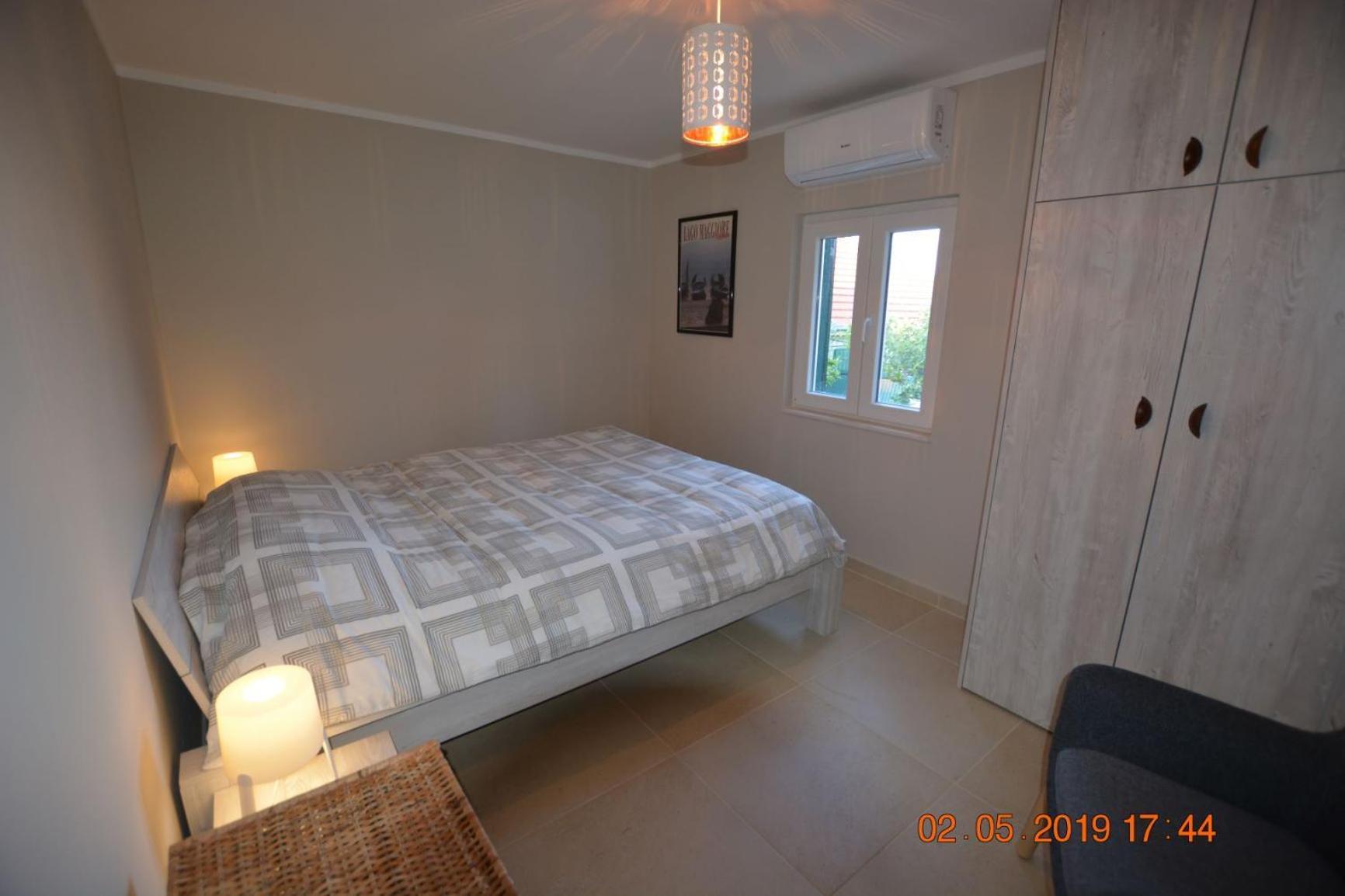 Sealodge - Luxe Villa, Private Pool, Mooring, Parking, Sea & Mountain View, At 150 M From Idyllic Private Beach Rogac Ngoại thất bức ảnh